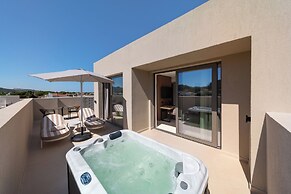Alizo Boutique Hotel &; Spa - Adults Only