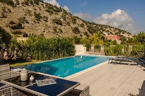 Petradi Villa Skala I