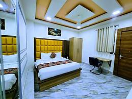 Hotel Aaarav Grand - Mathura Vrindavan