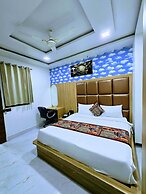 Hotel Aaarav Grand - Mathura Vrindavan