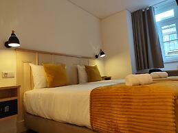 Bacalhoeiros 125 Hotel