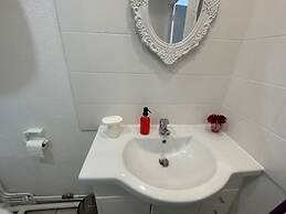 Apartment in Bayeux Near D-day Beaches