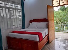VALLEY BREEZE HOTEL
