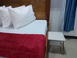 VALLEY BREEZE HOTEL
