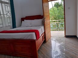 VALLEY BREEZE HOTEL