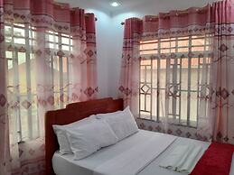 VALLEY BREEZE HOTEL