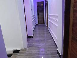 VALLEY BREEZE HOTEL