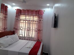 VALLEY BREEZE HOTEL