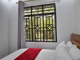 VALLEY BREEZE HOTEL