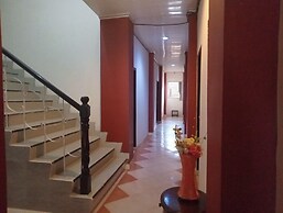 Hotel Bambu Kuning
