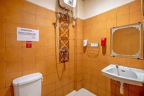 Hotel Bambu Kuning