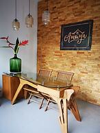 Amuya Home Stay
