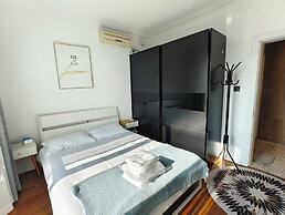 Book and Bed - Shanghai