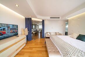 Book and Bed - Shanghai