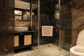 Hanoi Bliss Hotel