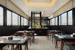 Hanoi Bliss Hotel