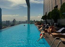 The Platinum Suites KLCC by Moonlight