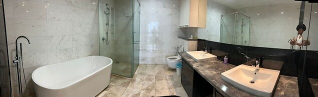 The Platinum Suites KLCC by Moonlight