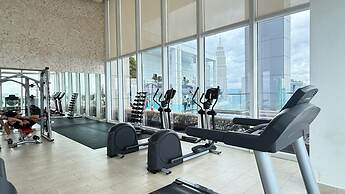 The Platinum Suites KLCC by Moonlight