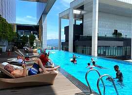 The Platinum Suites KLCC by Moonlight