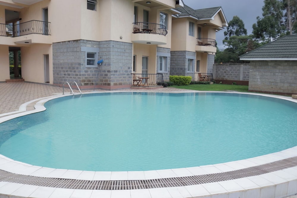 LONGVIEW LUXURY RESORT