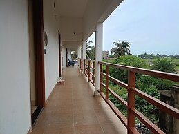 Ricardo Beach Resort