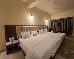 Ricardo Beach Resort