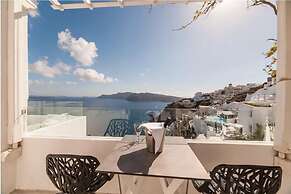 Oia Vista Houses
