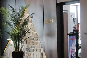Peony Palace Hotel