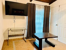 Venator House Boutique