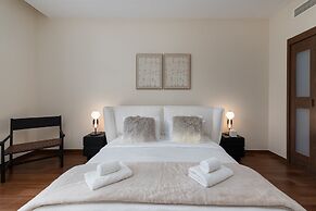 Stunning 3BR at the Palm w Beach Access