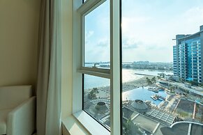 Stunning 3BR at the Palm w Beach Access