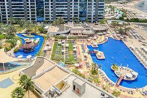 Stunning 3BR at the Palm w Beach Access