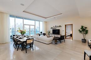 Stunning 3BR at the Palm w Beach Access