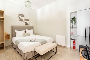 Reva Suites