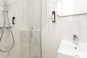 Reva Suites