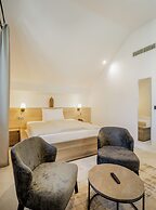 MARSHAL CLUB HOTEL