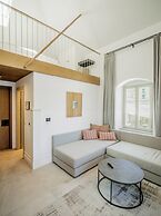 MARSHAL CLUB HOTEL