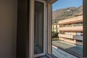 Zezio 44 in Como With 2 Bedrooms and 1 Bathrooms