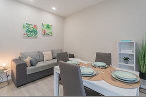 Zezio 44 in Como With 2 Bedrooms and 1 Bathrooms