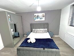 Stylish Spacious 1Bd Apt-kingbed-10min Heaton Park