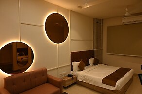 Sethi Grand Hotel