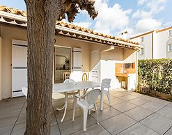 Stylish Coastal Hideaway, Agde
