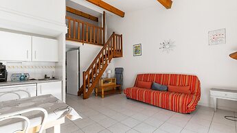 Stylish Coastal Hideaway, Agde