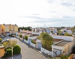 Stylish 2-bedroom Retreat in Agde