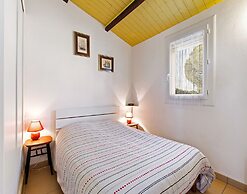 Stylish 2-bedroom Retreat in Agde
