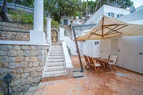Villacore Capri