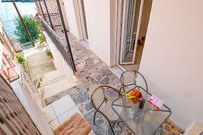 Bayside House in Corfu