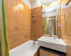 Cozy Retreat Near Agde Beach