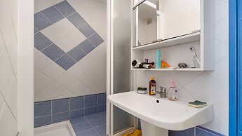 Cozy Stay Near the Beach